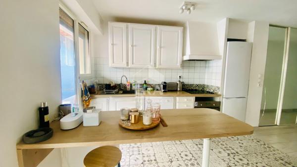 À vendre : Appartement 3 pièces avec vue mer au Cannet