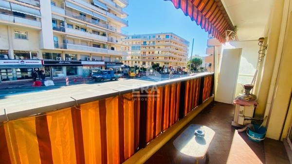 À vendre : Appartement 3 pièces avec vue mer au Cannet