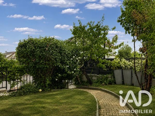 Maison à vendre 7 pièces 108 m² Les Clayes-sous-Bois