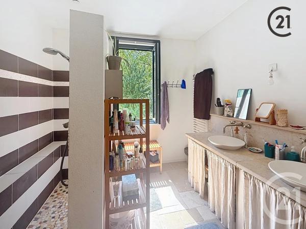 Maison à vendre  7 pièces - 253,36 m 2   POILLY SUR THOLON  - 89