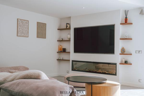 Castries (34160) Propriété 10 pièces de 400m²