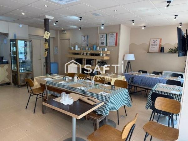 LABORATOIRE CULINAIRE TRAITEUR 150 M2 VITRINE 12 METRES EXTRACTION 400 LEVALLOIS PERRET CENTRE