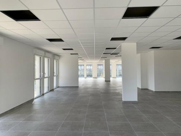 Bureaux neufs à louer à Avignon Agroparc avec ascenseur et parking mutualisé