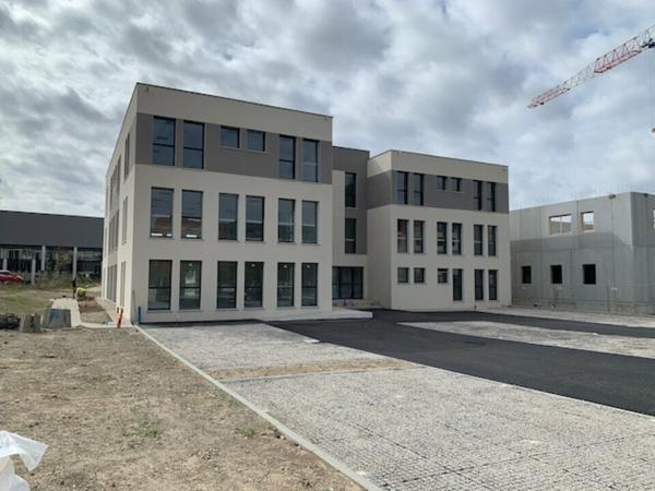 Bureaux neufs à louer à Avignon Agroparc avec ascenseur et parking mutualisé