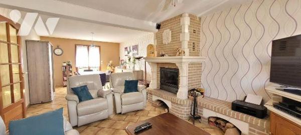 Maison à vendre - Coudekerque-Branche
Située dans un secteur recherché de Coudekerque-Branche,...