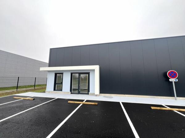 BUREAUX location à SAINT-JEAN-DE-LA-NEUVILLE 76210