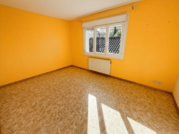 Dpt Gers (32), à vendre BARCELONNE DU GERS maison P7 de 160 m² habitables + grange attenante sur 250 m² de terrain