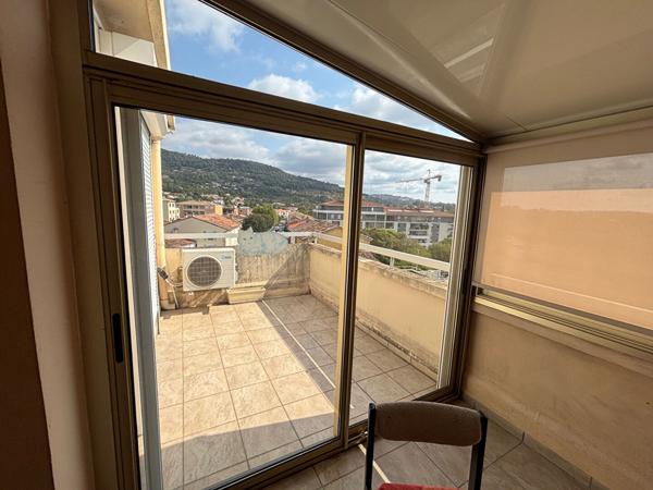 À vendre ? Appartement 2 pièces 42.92 m² avec terrasse et garage