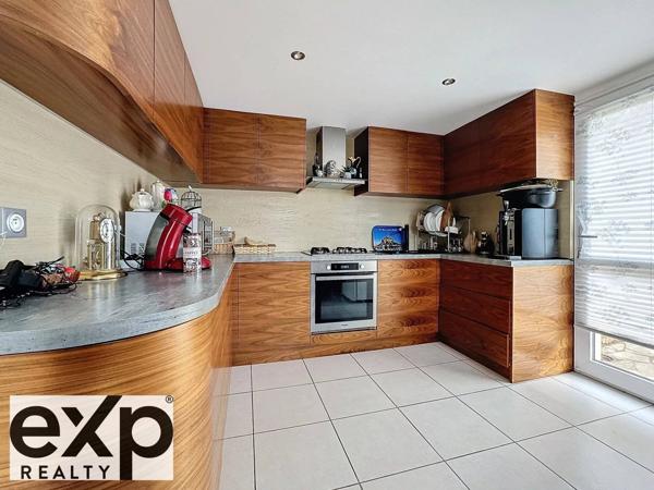 À Pacy-sur-Eure, élégance, confort et équilibre.