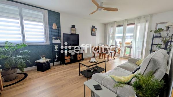 Appartement
         4 pièces
        - 70 m² Exclusivité 142 000 € *
