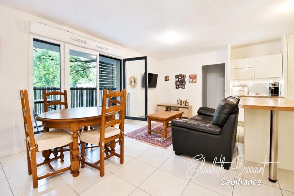 EXCLUSIVITE – Superbe T3 de 67 m² à Bayonne – Vue dégagée sur parc, terrasse plein ouest, parking en sous sol & cave