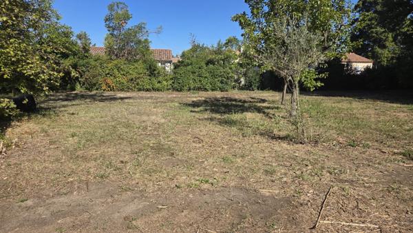 Terrain - 637 m² Exclusivité efficity