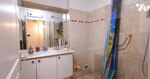 UZES Appartement T3 dans une résidence sécurisée avec garage