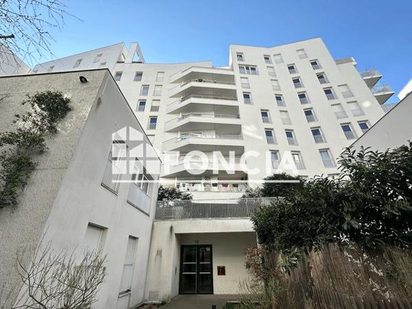 Location Appartement 2 pièces 43.7 m² - 13-21 RUE LA CLEF DES CHAMPS Saint Ouen Sur Seine 93400