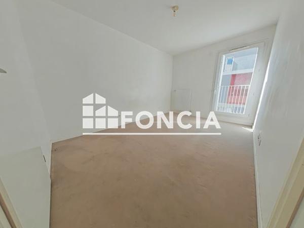 Location Appartement 2 pièces 43.7 m² - 13-21 RUE LA CLEF DES CHAMPS Saint Ouen Sur Seine 93400