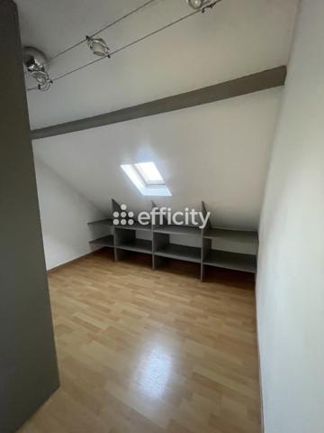 Maison 5 pièces - 85 m²