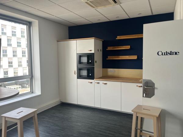 Bureaux à louer à Cergy quartier Préfecture accès direct RER A