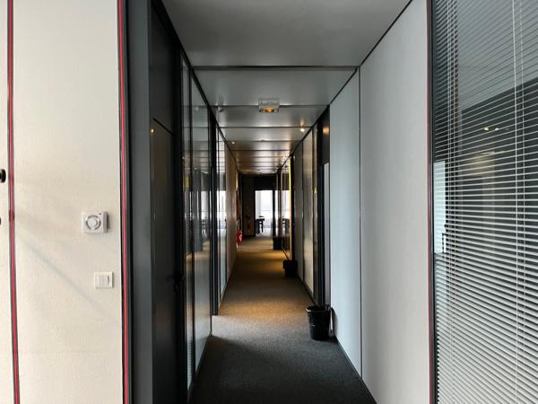 Bureaux à louer à Cergy quartier Préfecture accès direct RER A