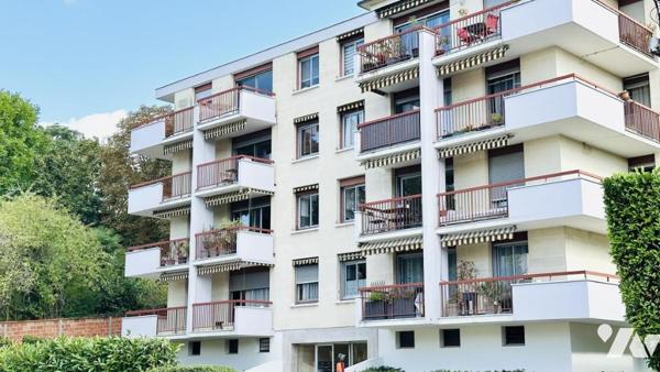 Champigny-sur-Marne – Appartement 2 pièces de 49,01 m² avec terrasse et cave - Résidence Les Larris