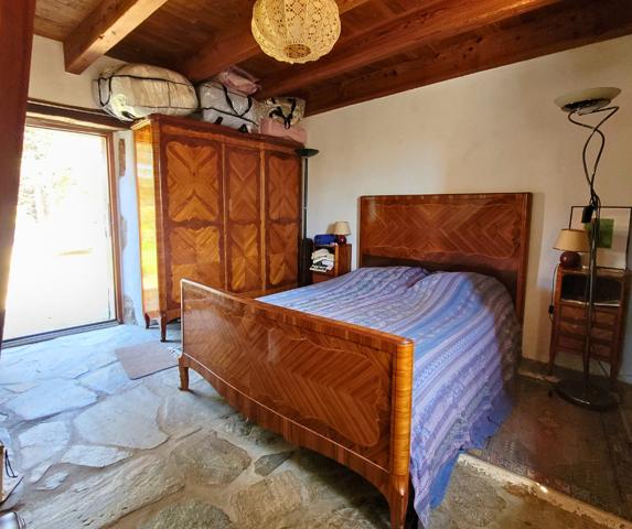 Mas  typiquement cévenol - Malbosc (limite Gard/Ardèche) 215 m² | 8 pièces | Terrain  17 497 m²| Piscine