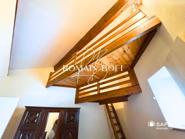 Maison 5 pièces de 120m2 avec une cour