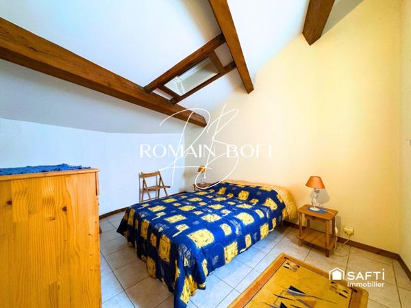 Maison 5 pièces de 120m2 avec une cour