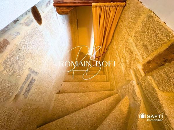 Maison 5 pièces de 120m2 avec une cour