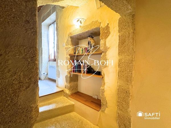 Maison 5 pièces de 120m2 avec une cour