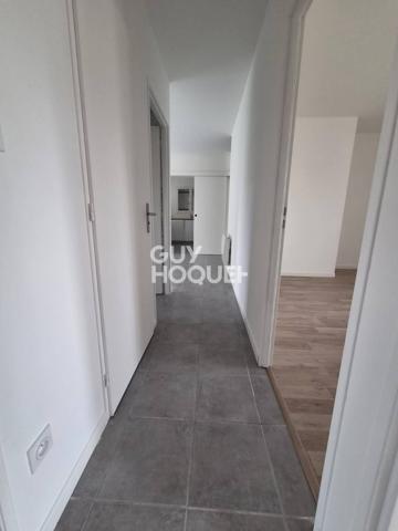 Maison à louer de 4 pièces de 94 m²