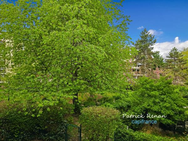 Appartement à vendre 5 pièces P5 FONTENAY LE FLEURY (78)