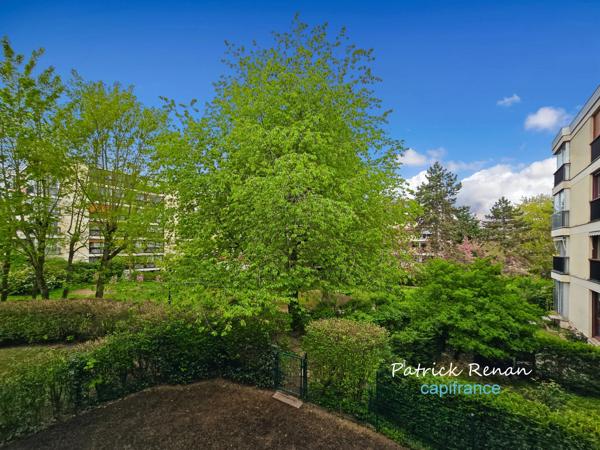 Appartement à vendre 5 pièces P5 FONTENAY LE FLEURY (78)