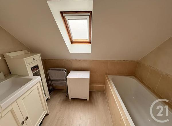 Maison à vendre  6 pièces - 123,06 m 2   GISORS  - 27