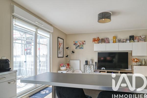 Appartement à vendre 3 pièces 60 m² Gennevilliers