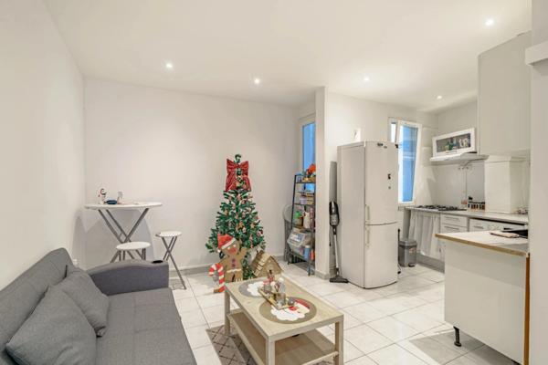 A vendre Appartement T3 de 54 m² à MARSEILLE 1ER ARRONDISSEMENT