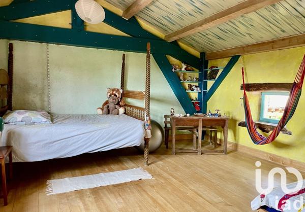 Domaine 11 pièces de 470 m² à Bussière-Badil (24360)