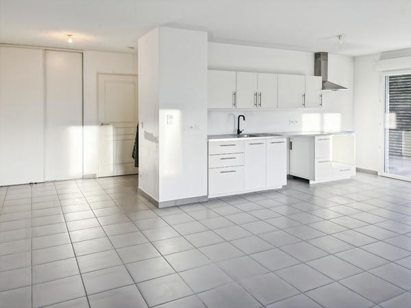 Appartement Le Cannet 3 pièces 68 m² terrasse piscine parking