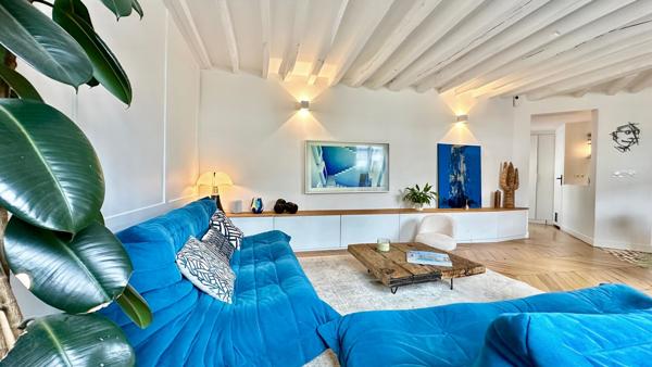 Coup de coeur assuré pour ce 3 pièces avec balcon filant