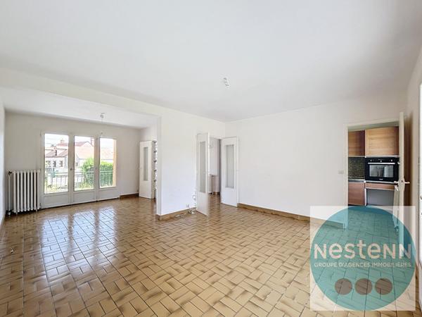 Maison spacieuse à vendre à Olivet - 5 chambres, piscine et garage