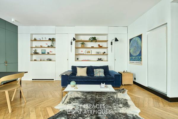 Appartement esprit atelier sur cour pavée au coeur du 10ème.