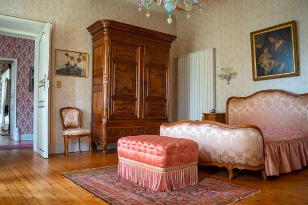 Vente Maison de luxe Fumel 10 Pièces 559 m²