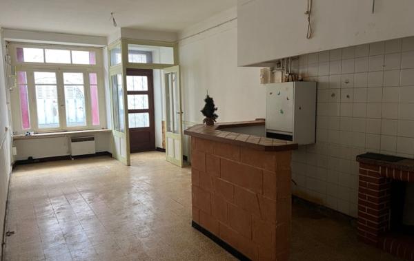 Vente Maison de village Au cur du village à rénover Saint-pons-de-thomieres   