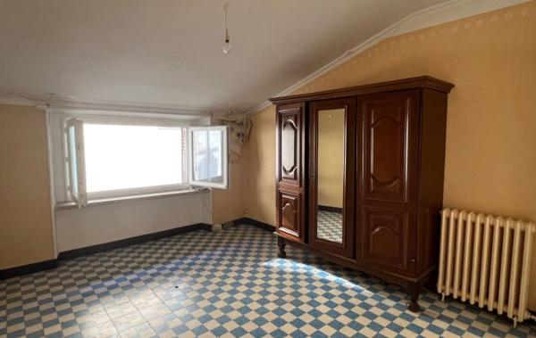 Vente Maison de village Au cur du village à rénover Saint-pons-de-thomieres   