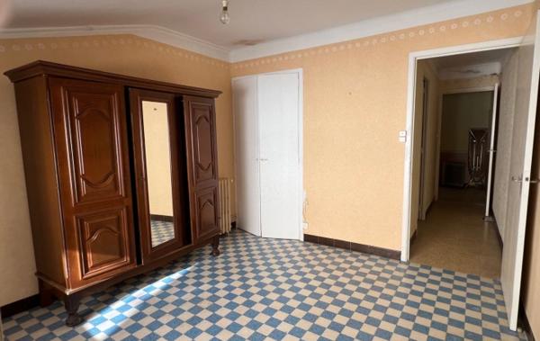 Vente Maison de village Au cur du village à rénover Saint-pons-de-thomieres   