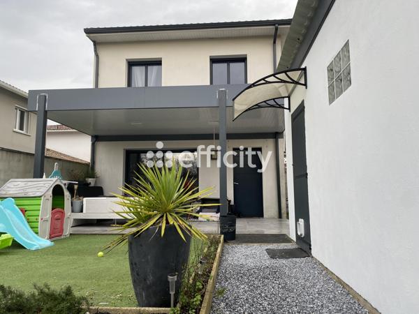 Maison 5 pièces - 92 m² Exclusivité efficity