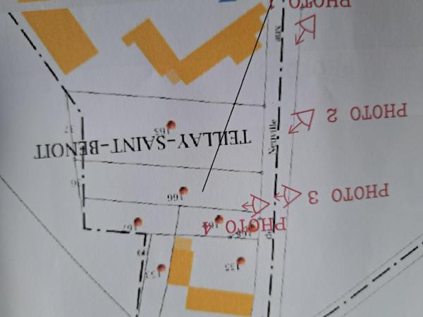 Grand terrain à bâtir à la campagne