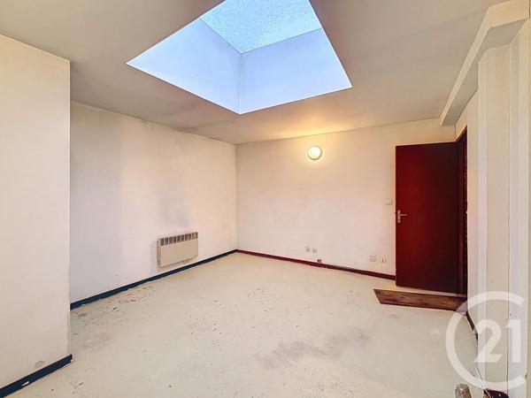 à vendre  72,66 m 2   LILLE  - 59