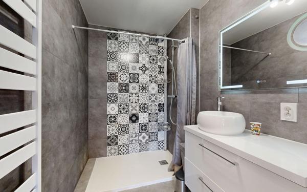 Maison à vendre    5 pièces •  Anglet