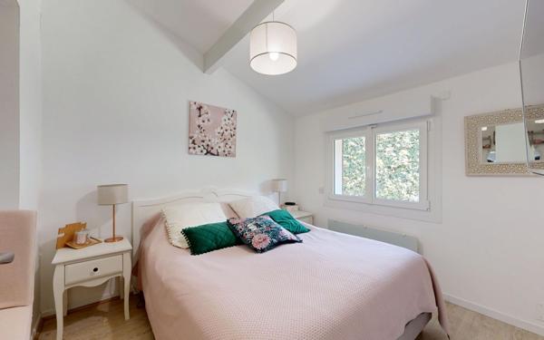 Maison à vendre    5 pièces •  Anglet