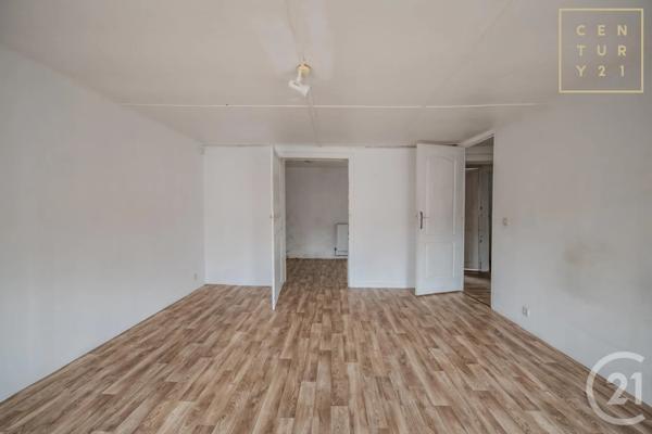 Maison à vendre  8 pièces - 161,01 m 2   MAUBEUGE  - 59