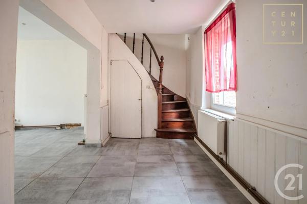 Maison à vendre  8 pièces - 161,01 m 2   MAUBEUGE  - 59